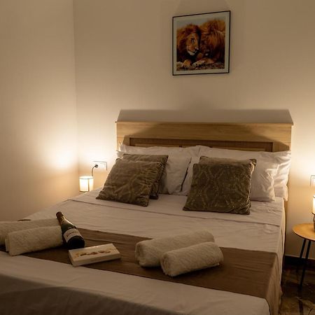 Apartamento Turistico Lux Center Валенсия Екстериор снимка