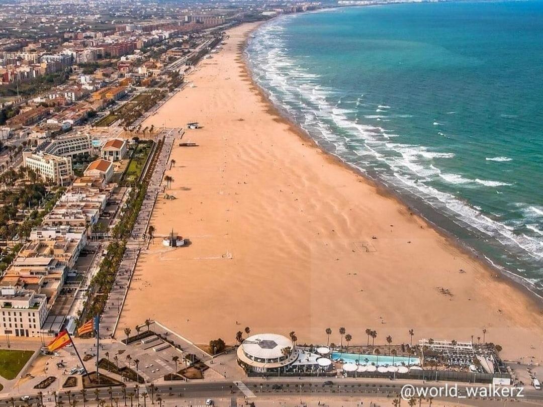 Apartamento Turistico Lux Center Валенсия Екстериор снимка