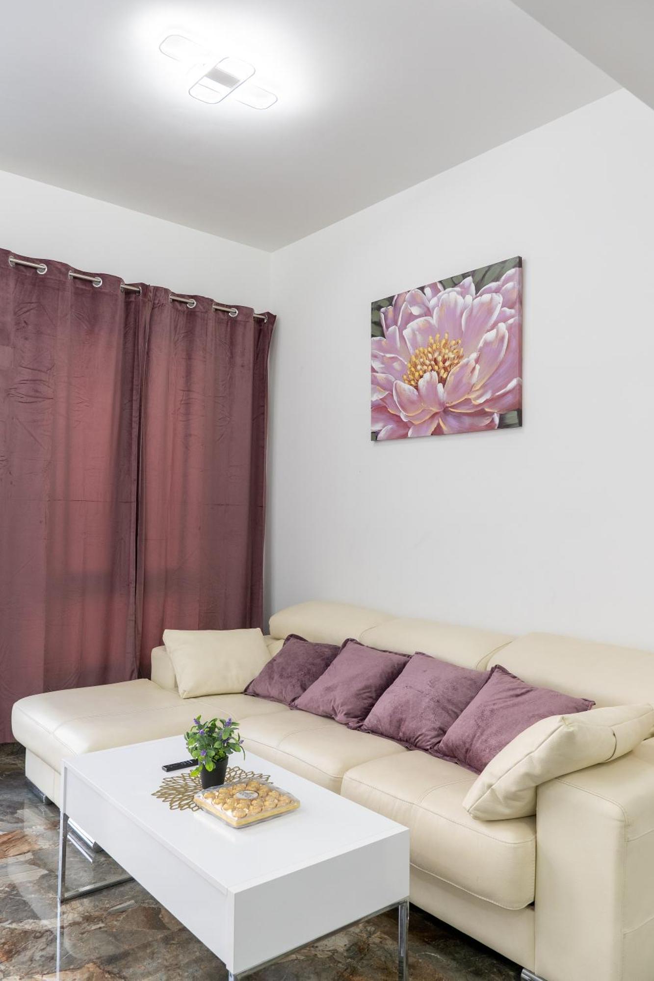 Apartamento Turistico Lux Center Валенсия Екстериор снимка